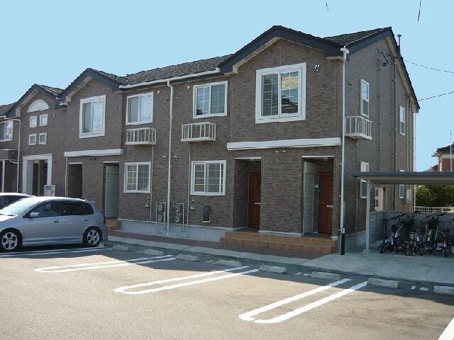 リバロックの物件外観写真