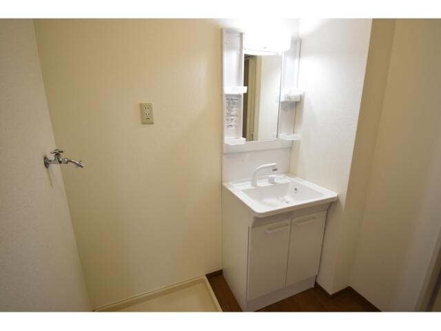 グランルミエールBの物件内観写真