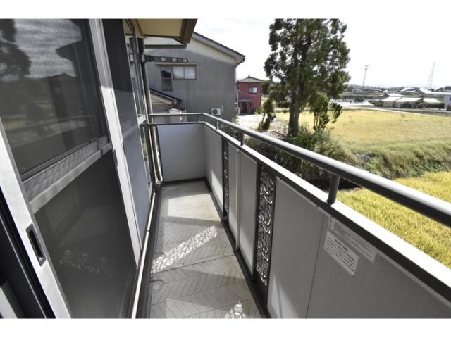 グランルミエールBの物件内観写真