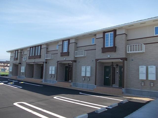 フェスティナ・レンテの物件外観写真