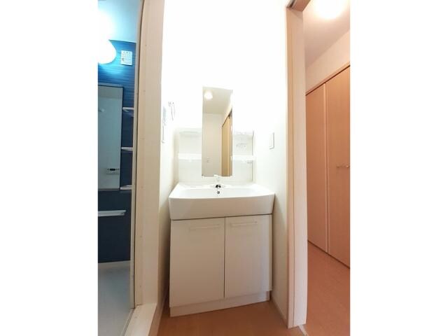 トラント・ドゥ・リスKの物件内観写真