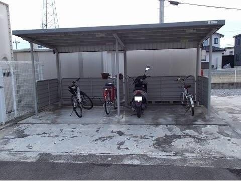 トラント・ドゥ・リスKの物件内観写真