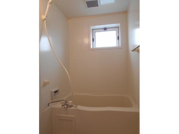 ルミエール・ルナの物件内観写真