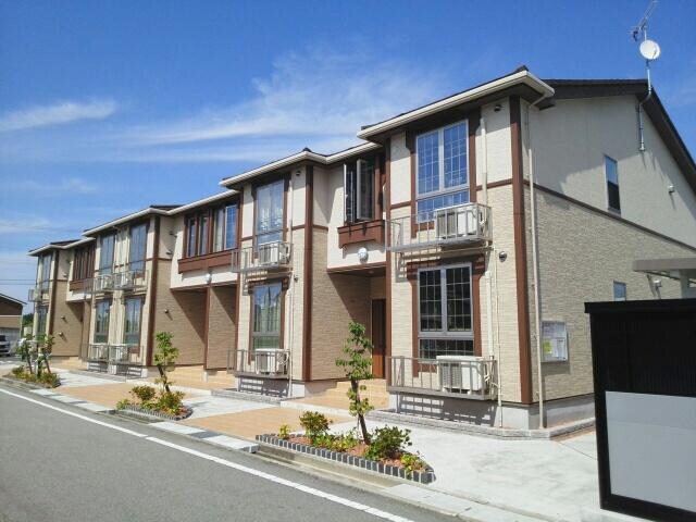 ファースト・リアライズの物件外観写真