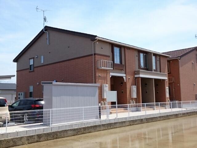 グリーンビーチの物件外観写真