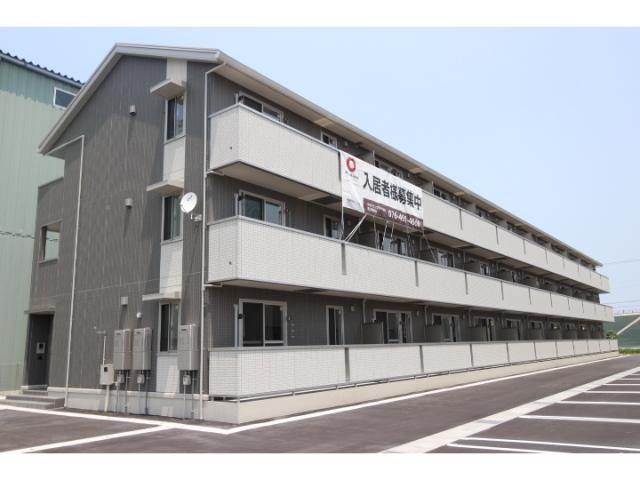 ブランズ北魚津の物件外観写真