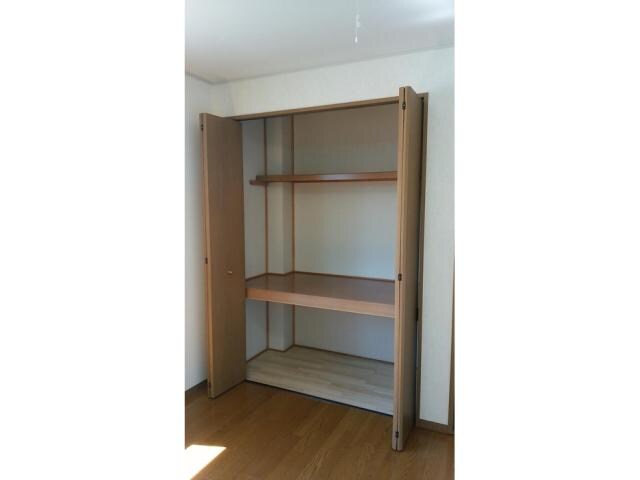 オーク　ヴィレッジ　Ａの物件内観写真