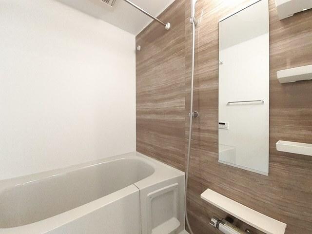 ヴィラノールLの物件内観写真