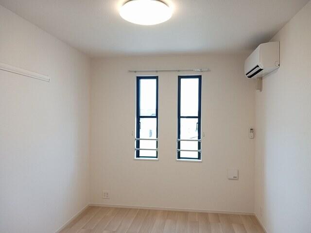 アムールEの物件内観写真