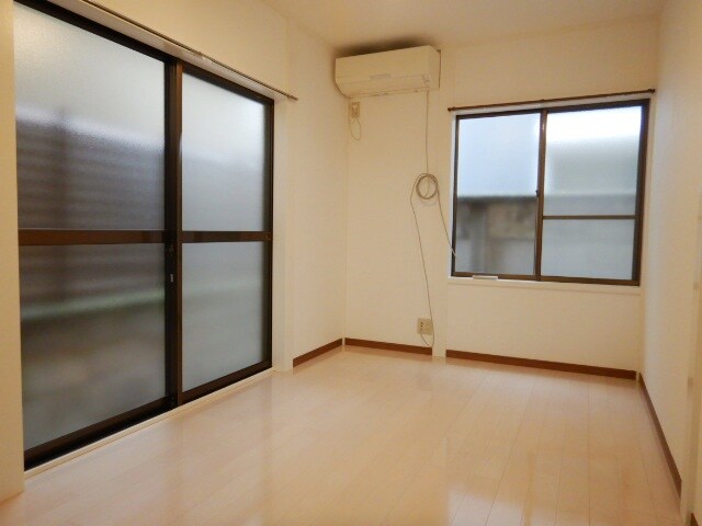 若林一丁目戸建の物件内観写真