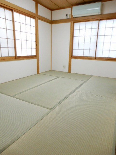 若林一丁目戸建の物件内観写真