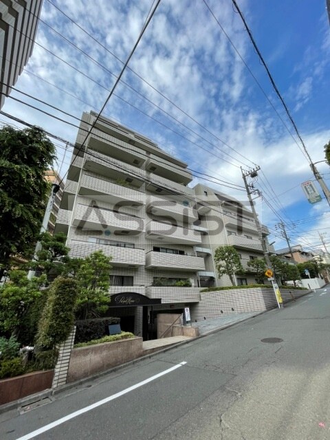 ロイヤルハウス都立大の物件外観写真