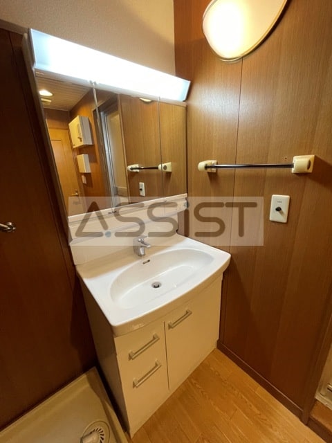 ロイヤルハウス都立大の物件内観写真