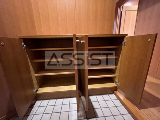 ロイヤルハウス都立大の物件内観写真