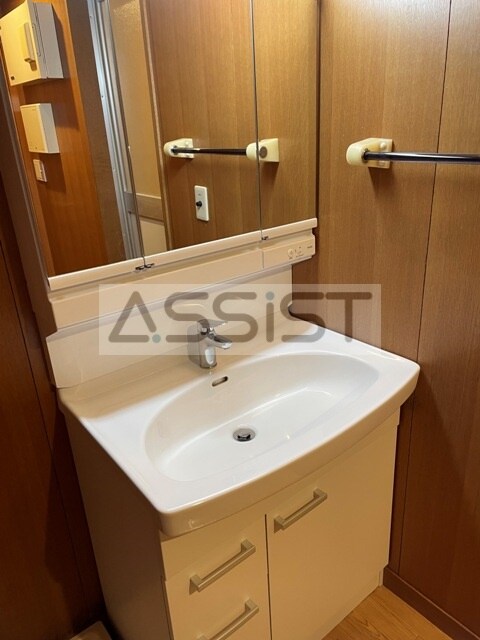 ロイヤルハウス都立大の物件内観写真