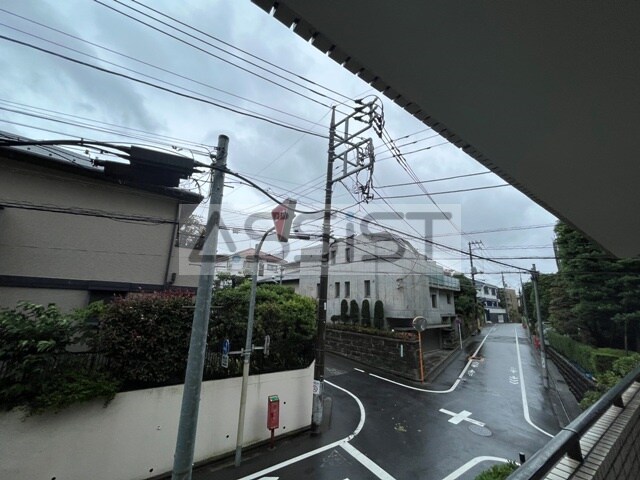 ロイヤルハウス都立大の物件内観写真