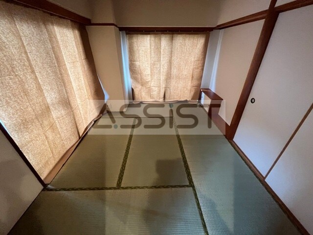 ロイヤルハウス都立大の物件内観写真