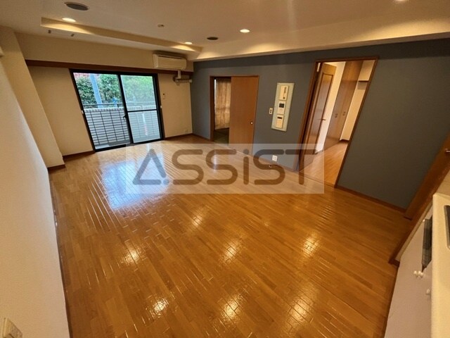 ロイヤルハウス都立大の物件内観写真