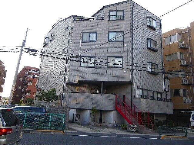 フルーヴの物件外観写真