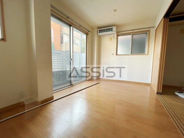 奥沢駅 徒歩3分 1階の物件内観写真