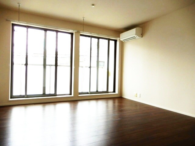 メゾン・リヴェールの物件内観写真