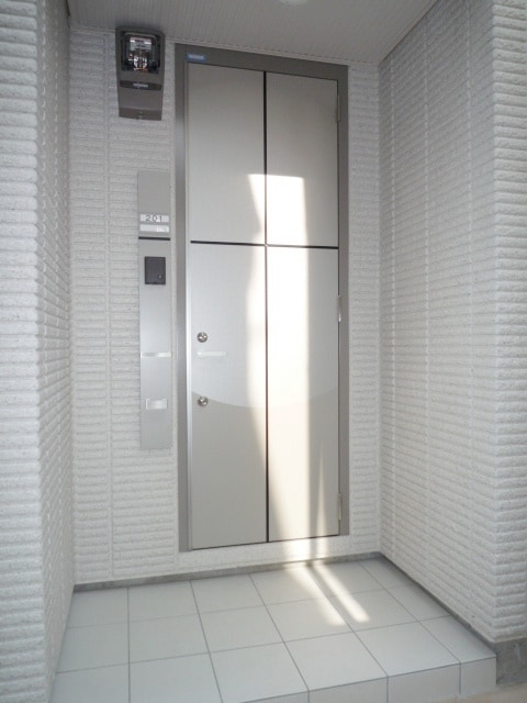 ＧＡＲＤＥＮ ＣＯＵＲＴの物件内観写真