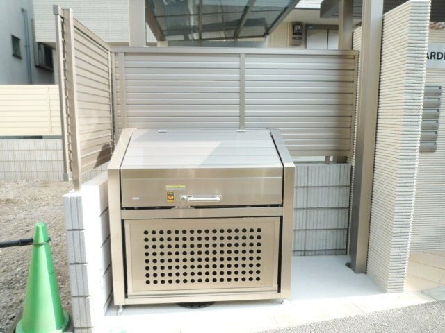 ＧＡＲＤＥＮ ＣＯＵＲＴの物件内観写真