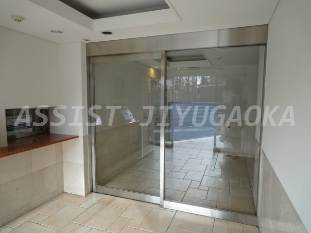 クリオ上野毛ラ・モードの物件外観写真