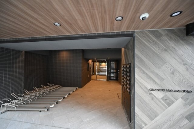 ＧＲＡＮＳＩＴＥ　ＮＡＫＡＭＥＧＵＲＯの物件外観写真