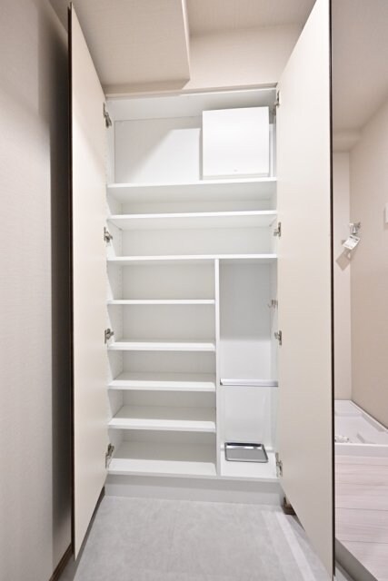 ＧＲＡＮＳＩＴＥ　ＮＡＫＡＭＥＧＵＲＯの物件内観写真