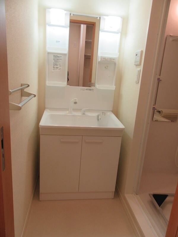 ディアマンテスの物件内観写真