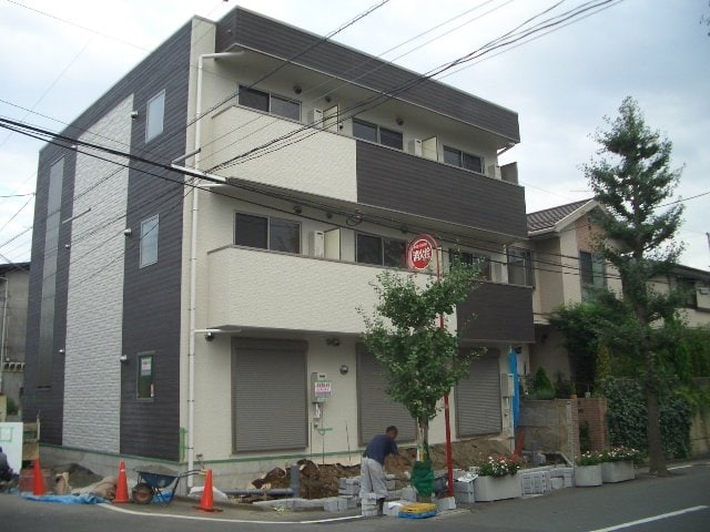 Corner　Houseの物件外観写真