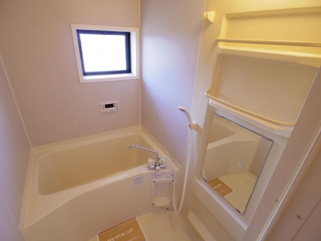 奈良駅 バス15分  州見橋東下車：停歩2分 2階の物件内観写真