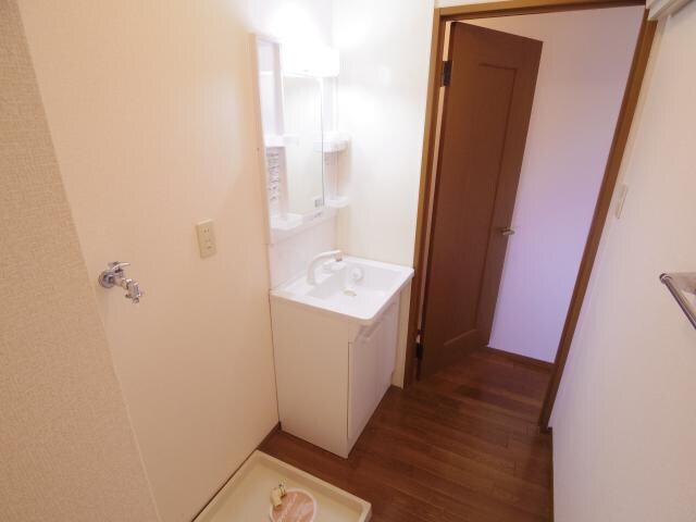 奈良駅 バス15分  州見橋東下車：停歩2分 2階の物件内観写真