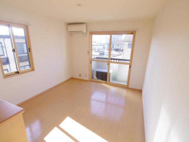 新大宮駅 バス8分  柏木町南下車：停歩3分 2階の物件内観写真