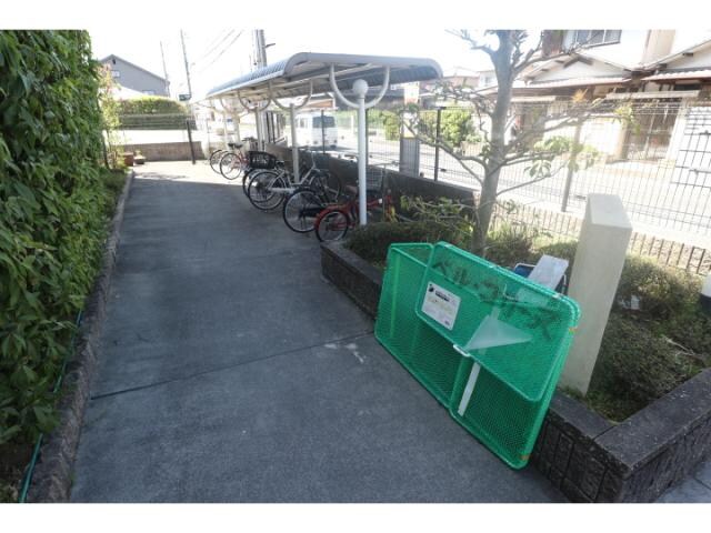 近鉄奈良駅 バス10分  萩が丘町下車：停歩1分 1階の物件外観写真