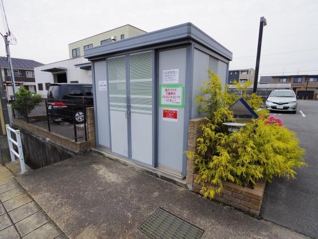 奈良駅 バス14分  西九条町下車：停歩1分 3階の物件外観写真