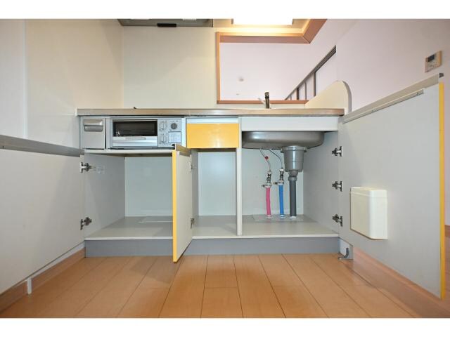 奈良駅 バス14分  西九条町下車：停歩1分 2階の物件内観写真