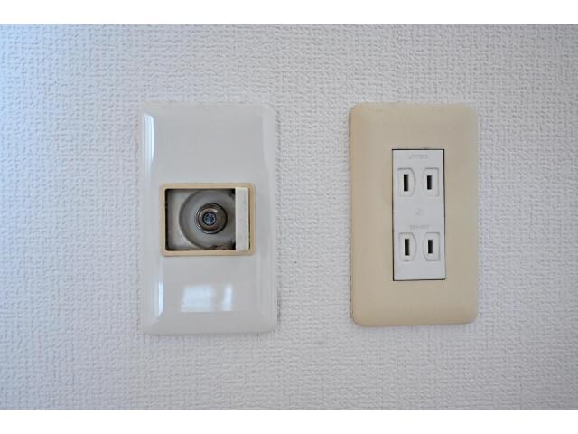 奈良駅 バス14分  西九条町下車：停歩1分 2階の物件内観写真