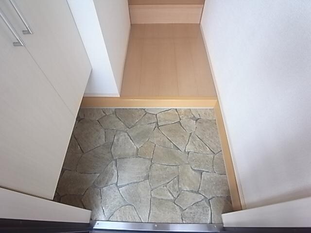 奈良駅 バス10分  大安寺下車：停歩7分 2階の物件内観写真