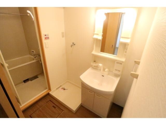 高の原駅 バス18分  梅美台５丁目下車：停歩4分 1階の物件内観写真