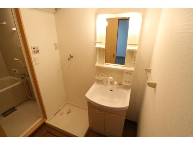 高の原駅 バス18分  梅美台５丁目下車：停歩4分 1階の物件内観写真