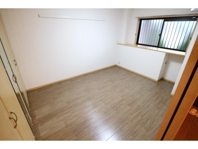 高の原駅 バス18分  梅美台５丁目下車：停歩4分 1階の物件内観写真