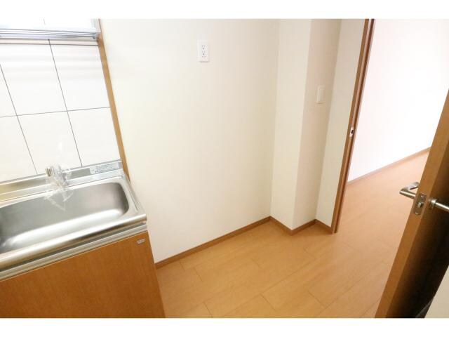 尼ケ辻駅 徒歩10分 1階の物件内観写真