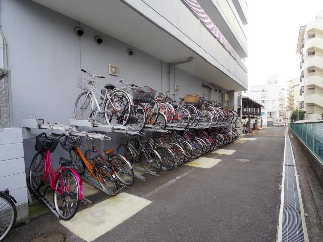 新大宮駅 徒歩3分 6階の物件外観写真