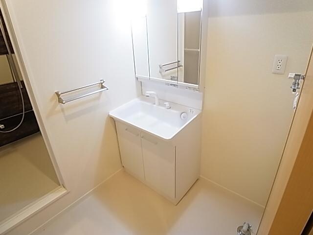 奈良駅 バス7分  神殿下車：停歩1分 2階の物件内観写真