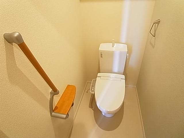 奈良駅 バス7分  神殿下車：停歩1分 2階の物件内観写真