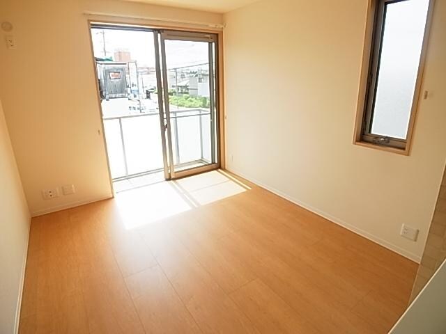 奈良駅 バス7分  神殿下車：停歩1分 2階の物件内観写真