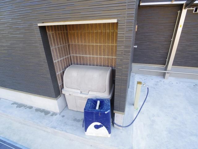 近鉄奈良駅 バス4分  佐保橋下車：停歩2分 2階の物件外観写真