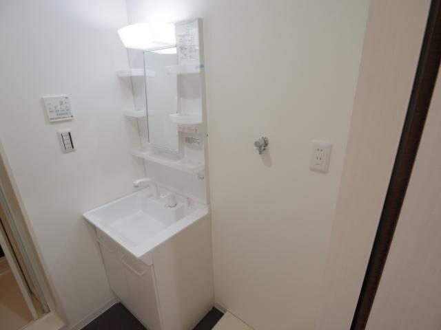 近鉄奈良駅 バス4分  佐保橋下車：停歩2分 2階の物件内観写真